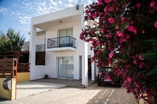 Отель Nikoleta'S House 3*